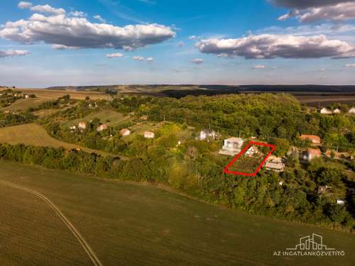 Bonyhád, Bartók B. utca, örök-panorámás ház