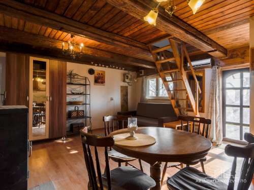 Tolna, zártkert, lakható tanya a Homokhegyen 5154 m2 telekkel