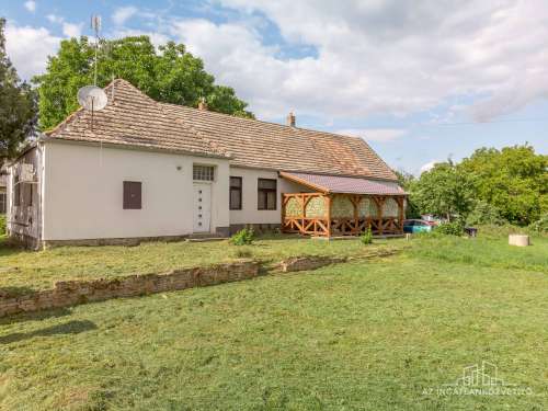 Bogyiszló, Csokonai utca