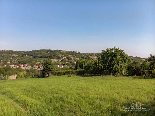 Szekszárd Panorámás Zártkert