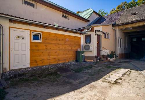 Szekszárd, Rákóczi utca felújított 2 szobás lakás