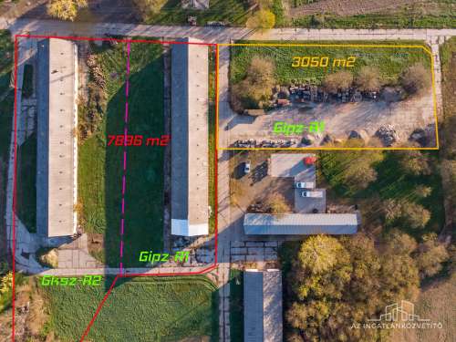 Tolna-Mözs, jól megközelíthető 7896 m2 iparterület + 2 db 850 m2 istálló/tároló