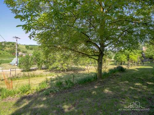 Szekszárd, Faluhely, azonnal birtokba vehető 66 m2-es tanya