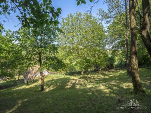 Szekszárd, Faluhely, azonnal birtokba vehető 66 m2-es tanya