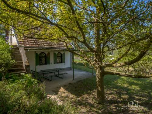 Szekszárd, Faluhely, azonnal birtokba vehető 66 m2-es tanya