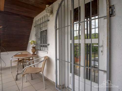 Szekszárd, Strázsa hegy, lakható 68 m2-es zátkerti tanya