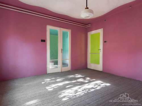 Bogyiszló, Kossuth utca, családi ház közel a holt-Dunához