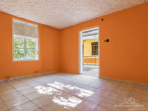 Bogyiszló, Kossuth utca, családi ház közel a holt-Dunához