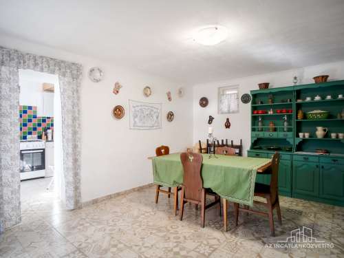 Mucsi, 3 szoba + nappalis - 130 m2-es családi ház