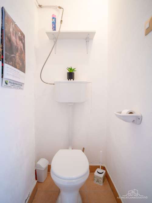 Mucsi, 3 szoba + nappalis - 130 m2-es családi ház