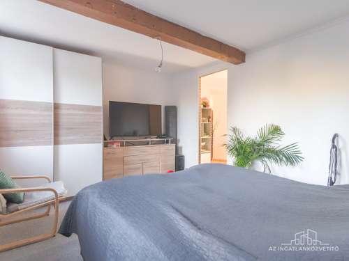 KIADÓ ház Faddon, a Kisköz utcában