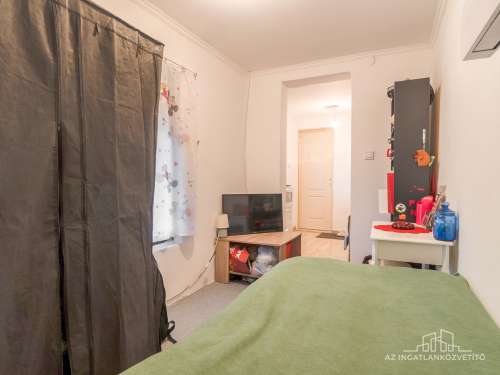 KIADÓ ház Faddon, a Kisköz utcában