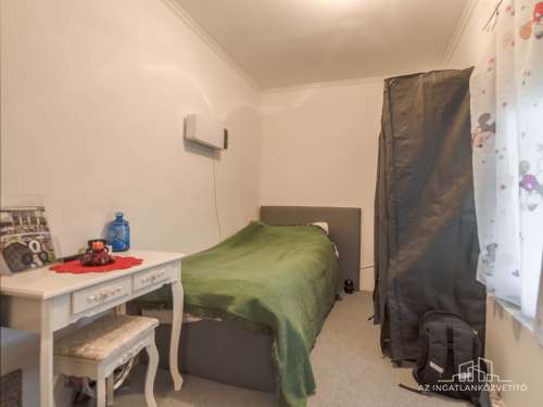 KIADÓ ház Faddon, a Kisköz utcában