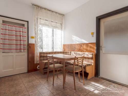 Szekszárd, Remete u. 68. - kiváló felújítási alap