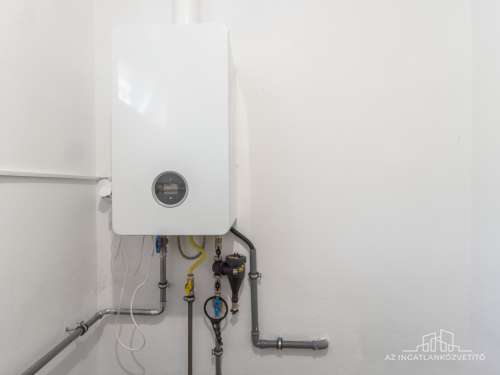 Szekszárd, Remete u. 68. - kiváló felújítási alap