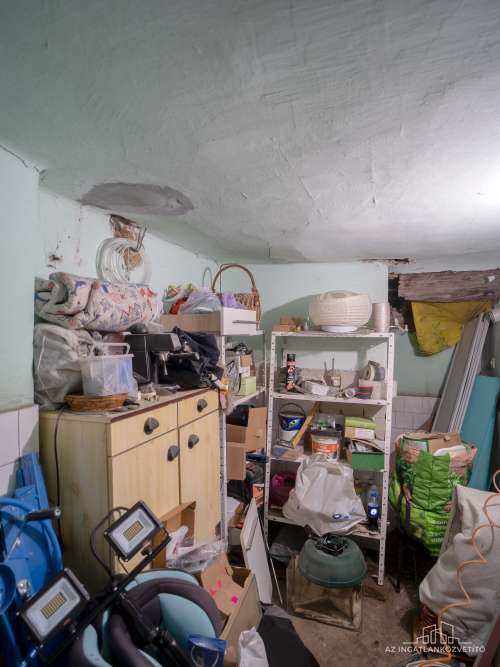 Szekszárd, Petőfi utca 110 m2-es családiház a városközpontban