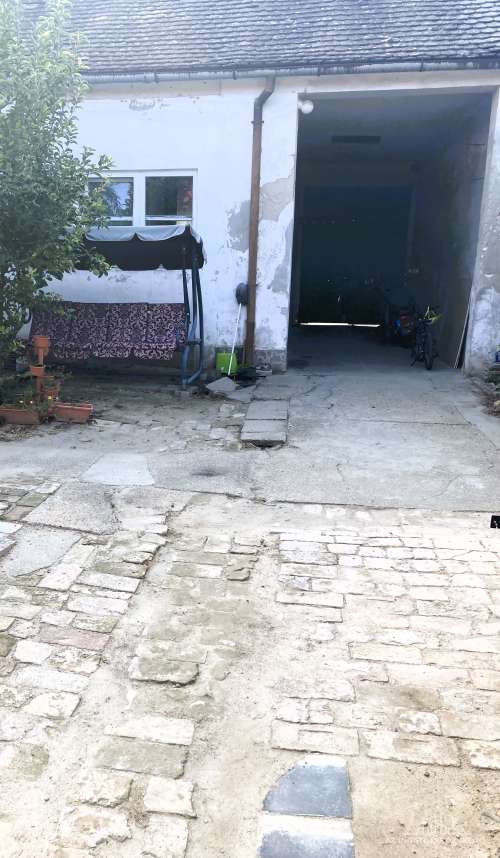 Szekszárd, Petőfi utca 110 m2-es családiház a városközpontban