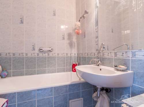 Paks, Újtemplom utca 65 m2-es lakás a földszinten