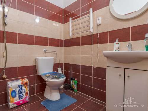 Tolna, Garay utca, 100 m2-es családi ház 5 percnyire a városközponttól