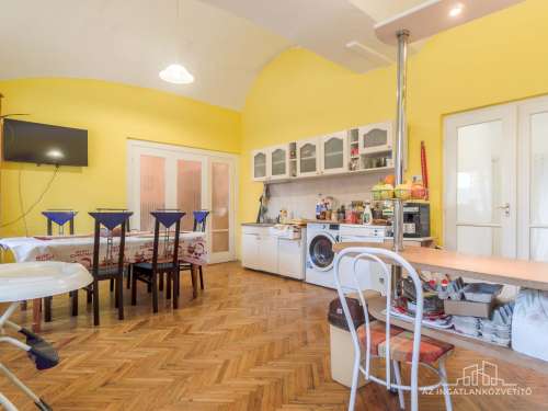 Tolna, Garay utca, 100 m2-es családi ház 5 percnyire a városközponttól