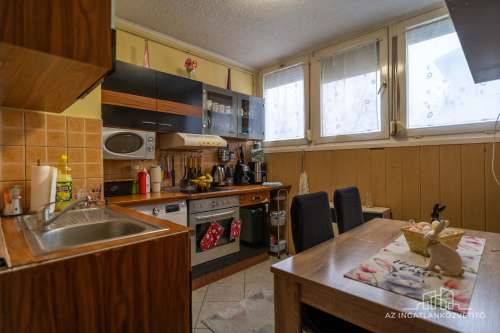 Tolna, Bajcsy-Zsilinszky utca 73, földszint 54 m2-es lakás