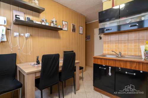 Tolna, Bajcsy-Zsilinszky utca 73, földszint 54 m2-es lakás