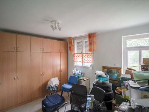 Szekszárd, Remete utca, 125 m2-es duplakomfortos sorház