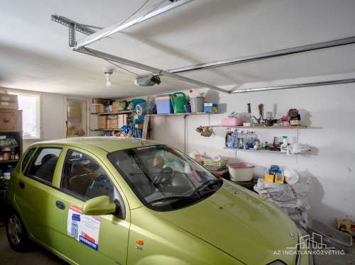 Szekszárd, Remete utca, 125 m2-es duplakomfortos sorház