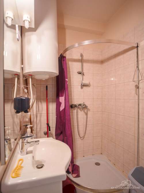 Szekszárd, Remete utca, 125 m2-es duplakomfortos sorház