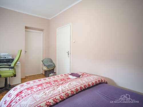 Szekszárd, Remete utca, 125 m2-es duplakomfortos sorház