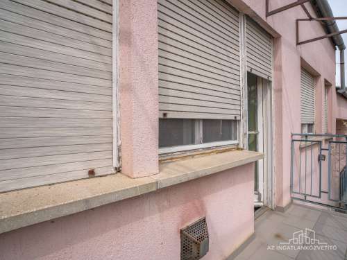 Szekszárd, Remete utca, 125 m2-es duplakomfortos sorház