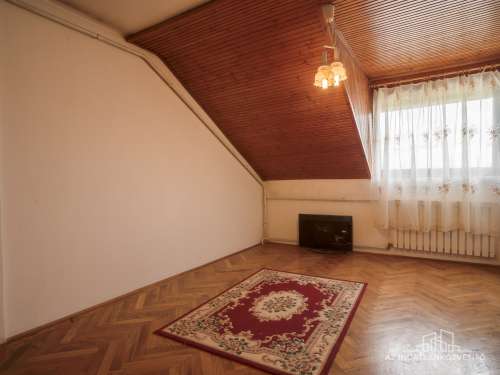 Paks, építők útja, 132 m2 (br 187 m2)-es lakás saját telekkel
