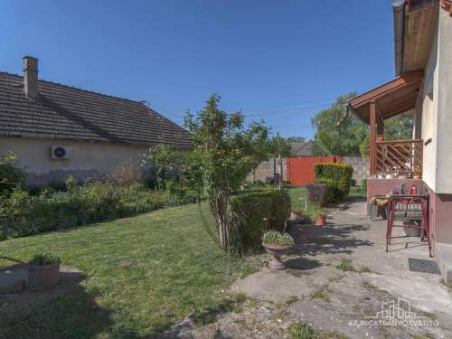 Fadd, Rákóczi utca, 4 szobás 126 m2-es családi ház