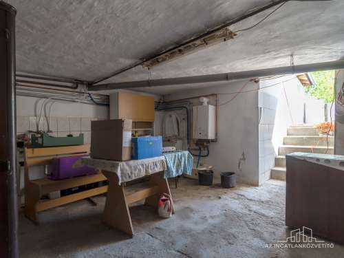 Fadd, Rákóczi utca, 4 szobás 126 m2-es családi ház