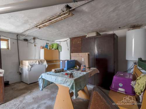 Fadd, Rákóczi utca, 4 szobás 126 m2-es családi ház