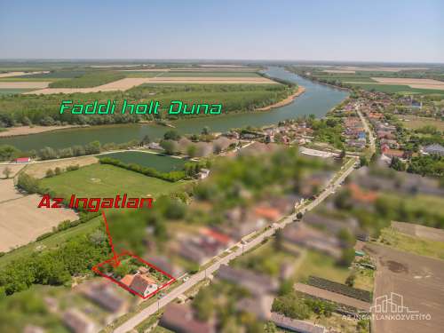 Fadd, Rákóczi utca, 4 szobás 126 m2-es családi ház