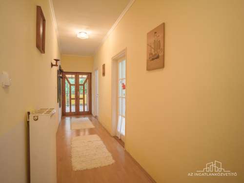 Györe, Petőfi utca, vidéki életérzés 2317 m2-en