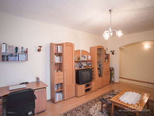 Györe, Petőfi utca, vidéki életérzés 2317 m2-en