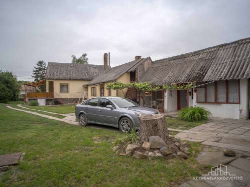 Györe, Petőfi utca, vidéki életérzés 2317 m2-en