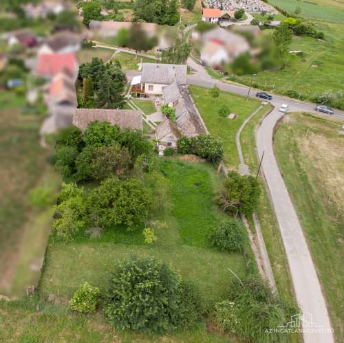 Györe, Petőfi utca, vidéki életérzés 2317 m2-en