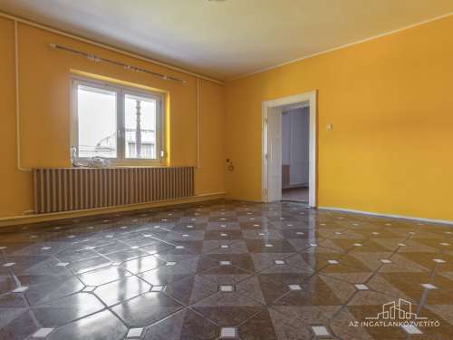 Cserélhető! Alsónána, Dózsa György utca, 114 m2 családi ház 3110 m2-es telken
