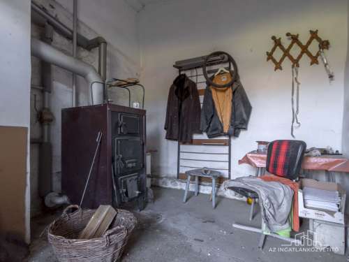 Cserélhető! Alsónána, Dózsa György utca, 114 m2 családi ház 3110 m2-es telken
