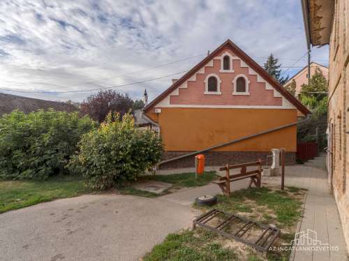 Tevel, Fő utca, 129 m2-es 3 szobás családi ház