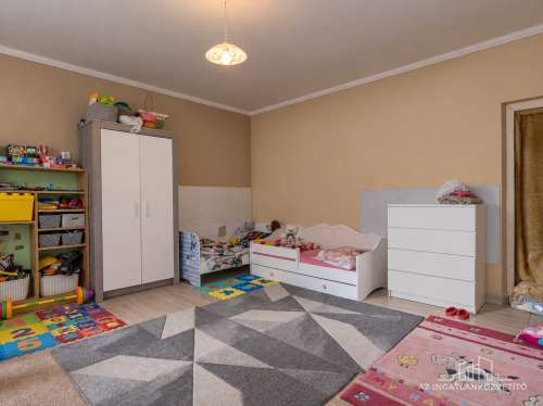 Tevel, Fő utca, 129 m2-es 3 szobás családi ház