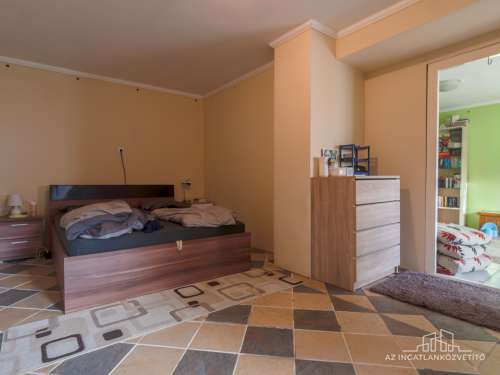 Tevel, Fő utca, 129 m2-es 3 szobás családi ház