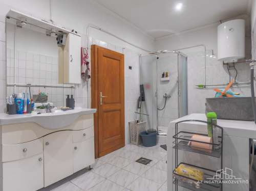 Tevel, Fő utca, 129 m2-es 3 szobás családi ház